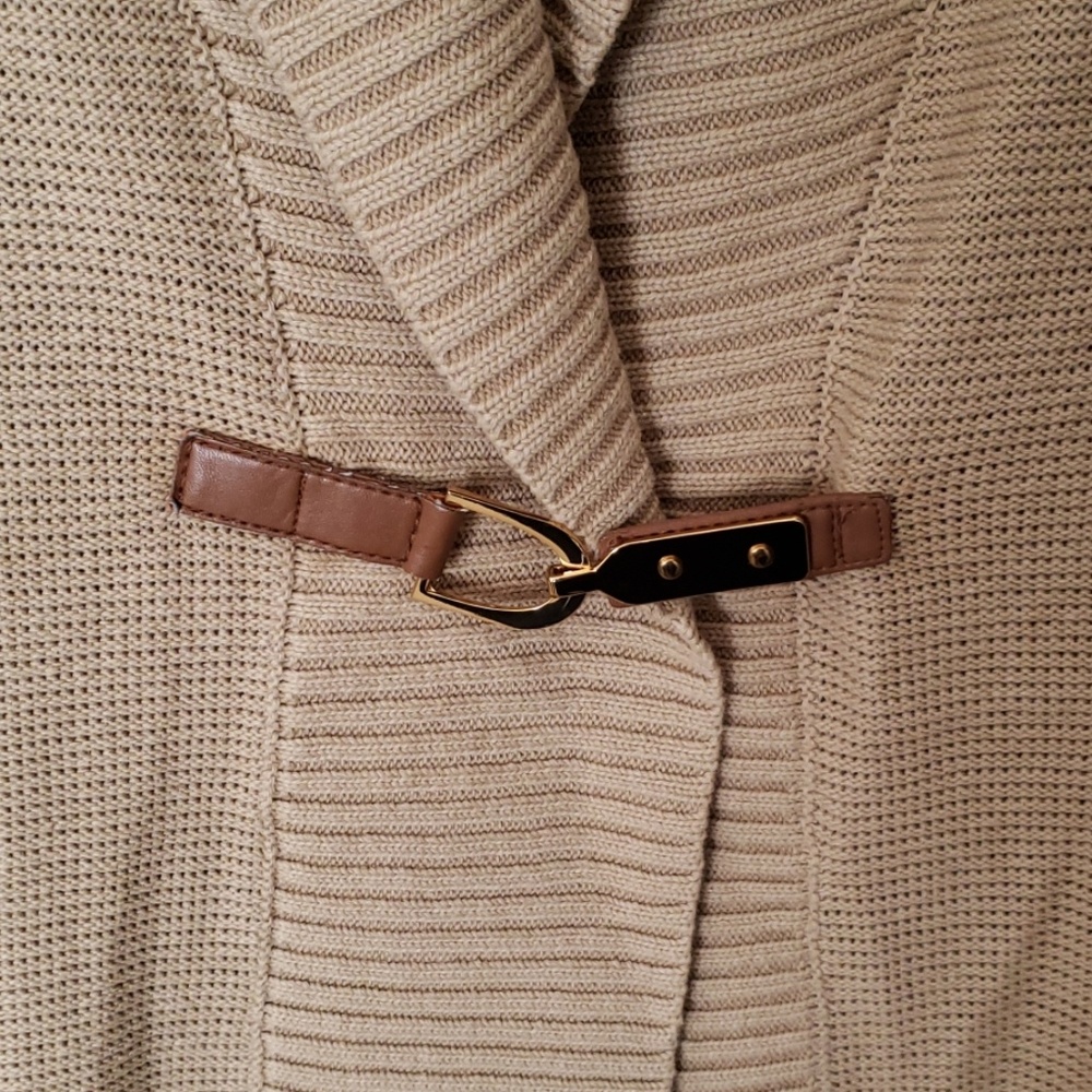 Ssweater - Picture 3 of 4